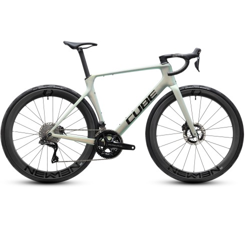 Cube Agree C:62 SLT Di2 (Dura-ace)